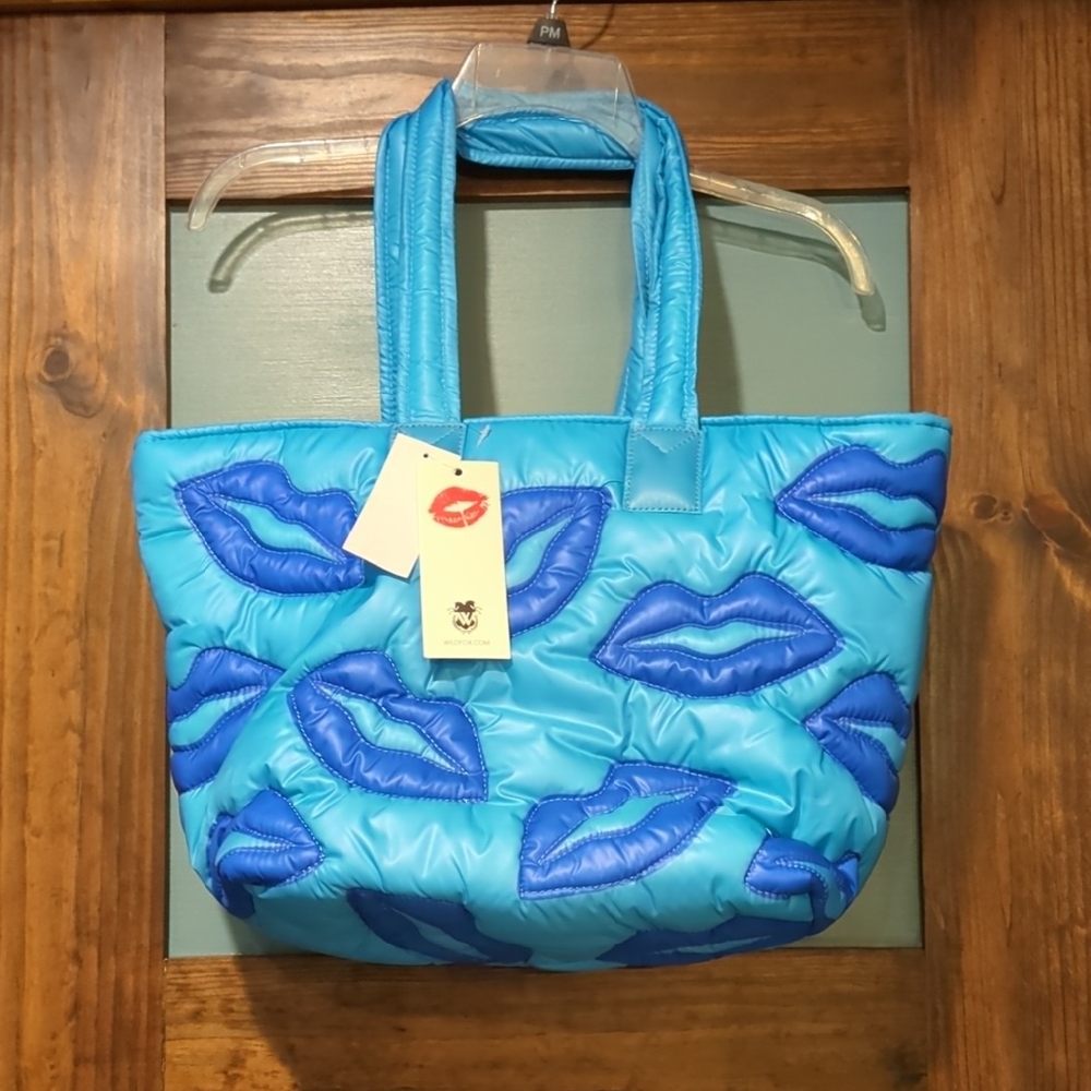 Wildfox Tote Bag Blue Lip NWT